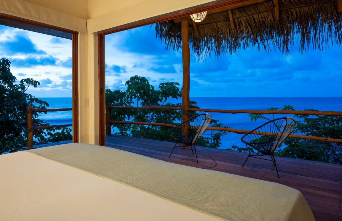 Punta Monterrey Hotel Lo de Marcos Exterior photo